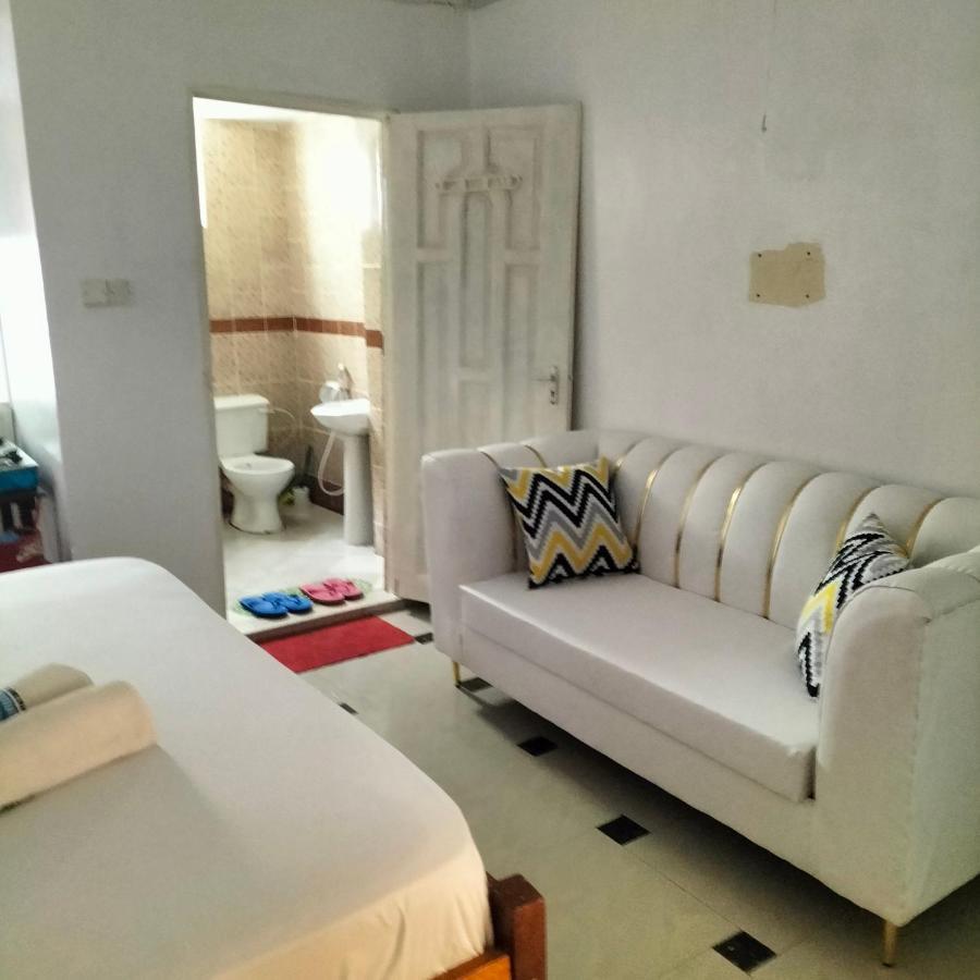 Luxurious Studio Apartments Mombasa Exterior photo